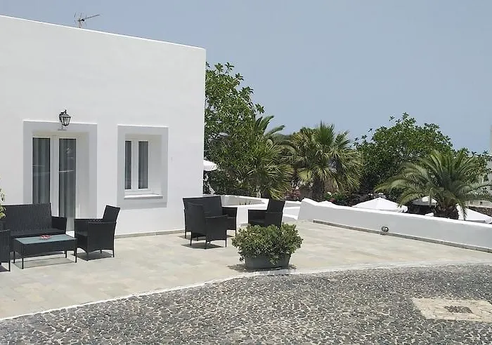 Albatros 4* Fira (Santorini)