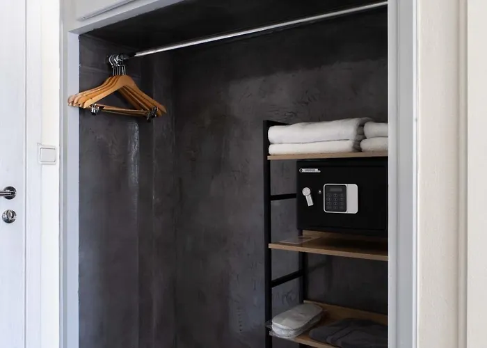 Albatros 4* Fira (Santorini)