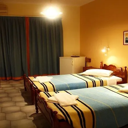 Albatros Hotel Fira (Santorini)