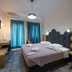 Hotel Albatros Fira (Santorini)