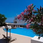 Albatros Hotel Fira (Santorini)