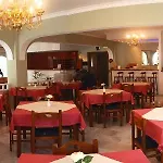Albatros Fira (Santorini)