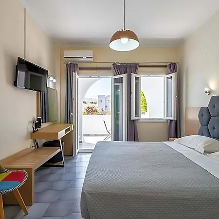 Albatros Hotel Fira (Santorini)
