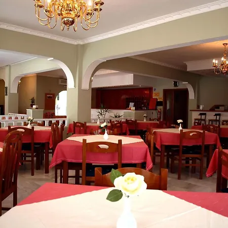 アルバトロス 4*