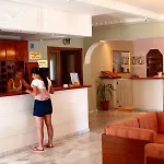 酒店 阿巴图斯酒店 4*