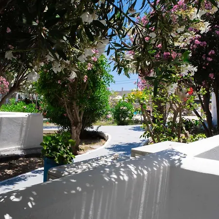 Albatros Fira (Santorini)