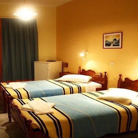 Albatros Hotell 4*